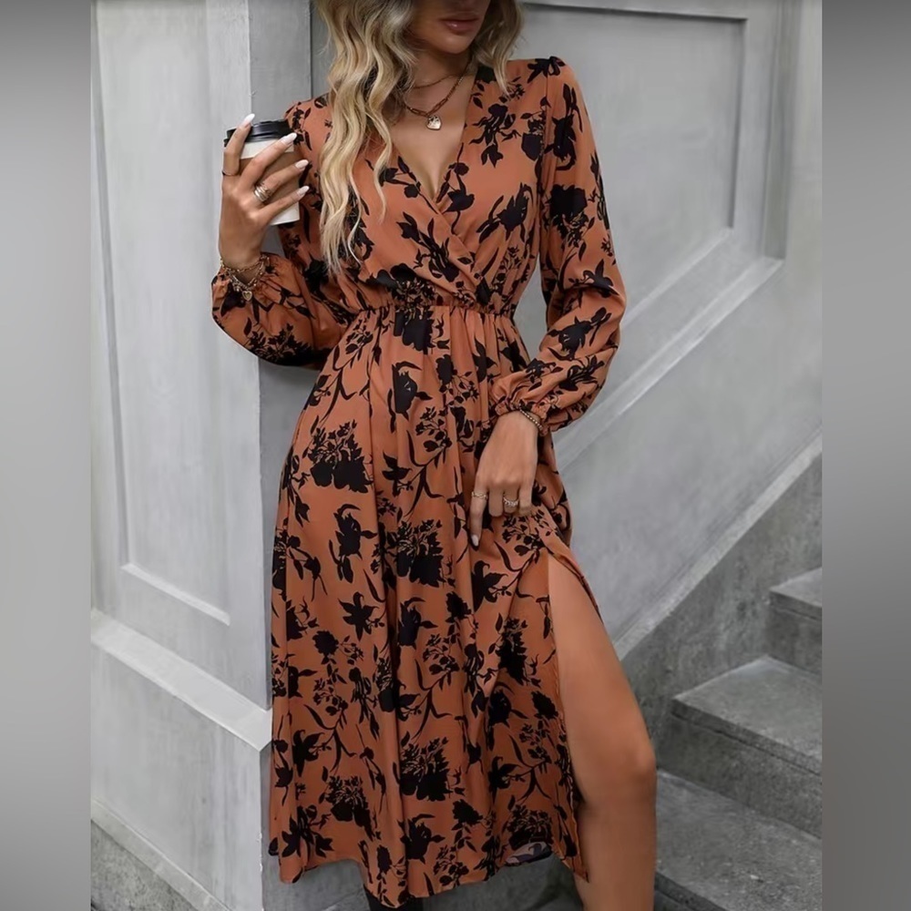 🌵 NWT🌵Floral Print Split V Neck Elegant Long Sleeve Dress  size M/6 - Picture 6 of 7